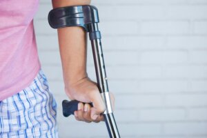 assistenza durante mobilizzazione e cammino della persona con ridotta autonomia