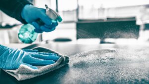 oss controlla disinfettanti ospedalieri conservati correttamente